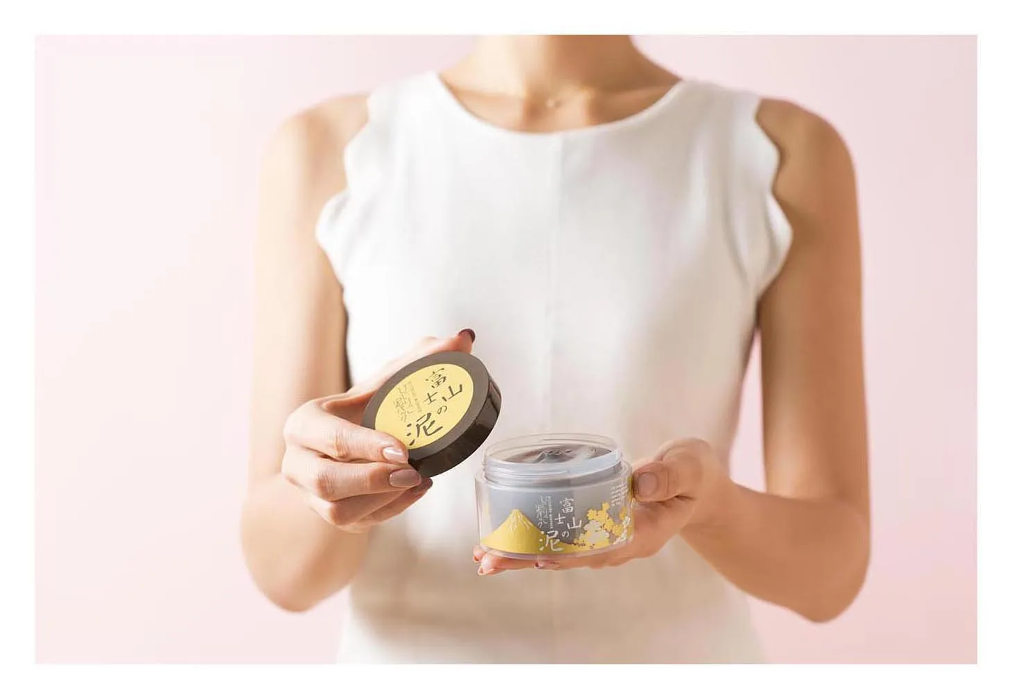 
HIJIRIKO facial mud mask skincare product custom set packaging with excellent moisture retention property 