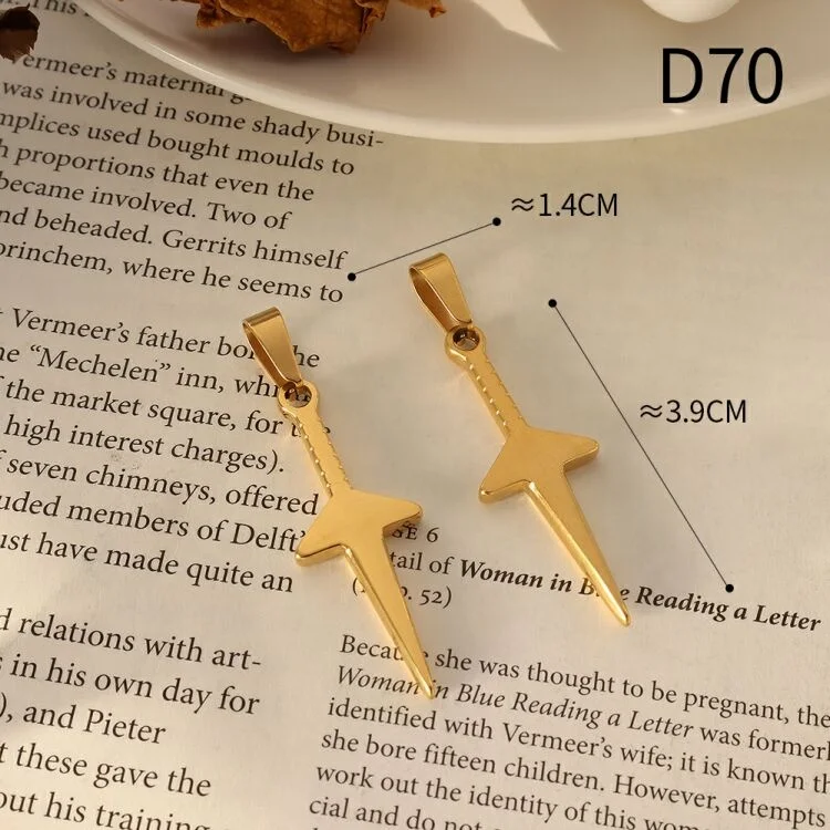 High Quality Custom Hiphop Jewelry Religious 18K Gold Plated Stainless Steel Crucifix Cross Medal Christian Pendant For Women