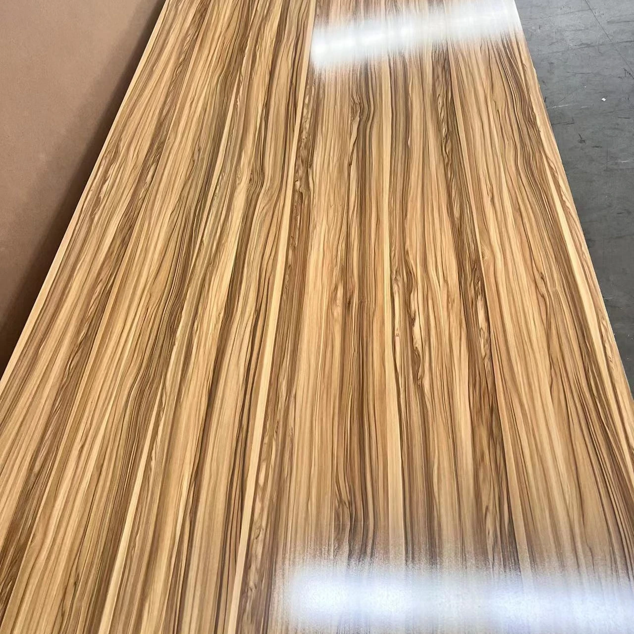 1220mm*2440mm *18 mm white color melamine laminated plywood sheet