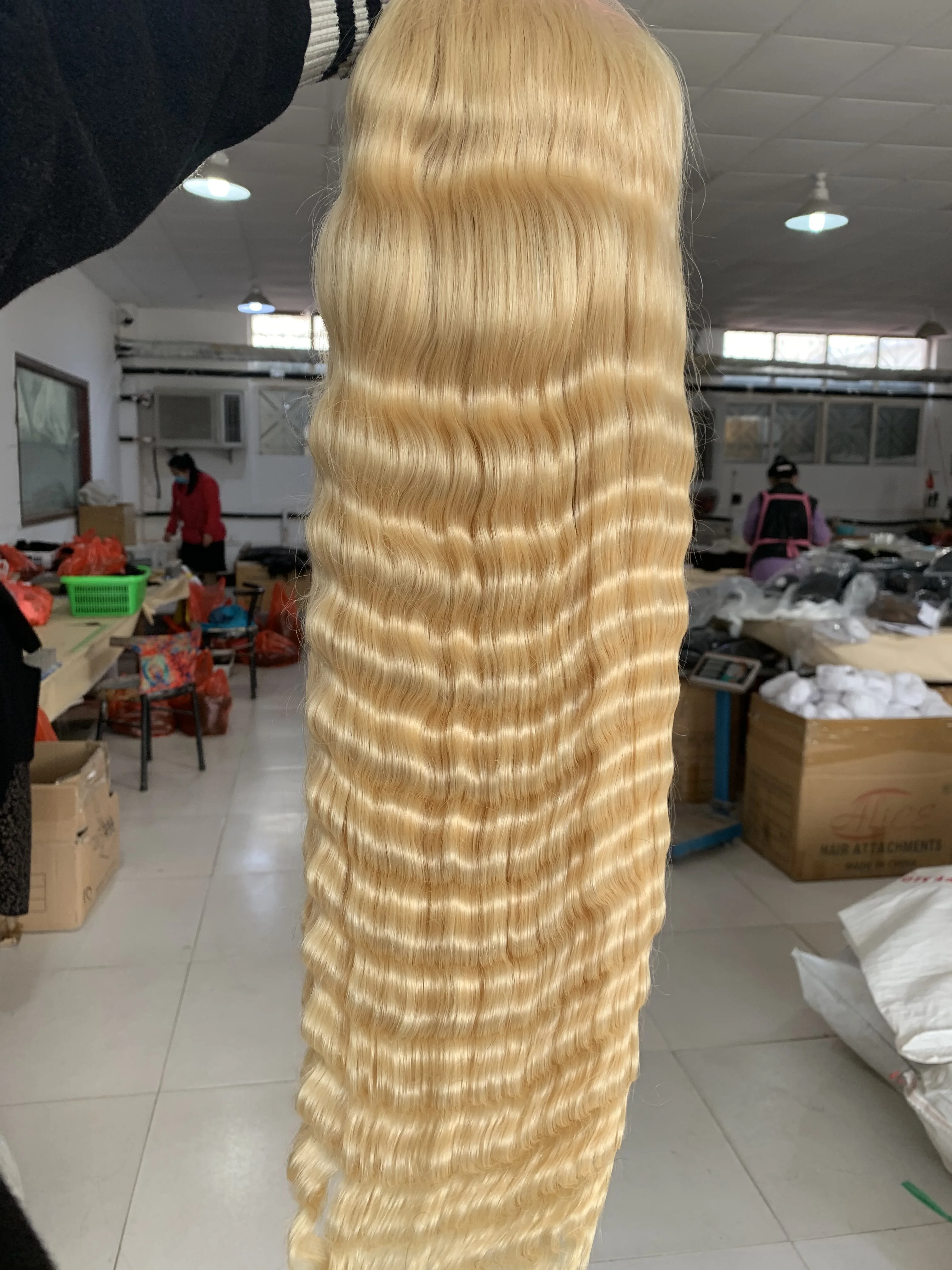Wholesale deep wave 613 frontal wig in stock