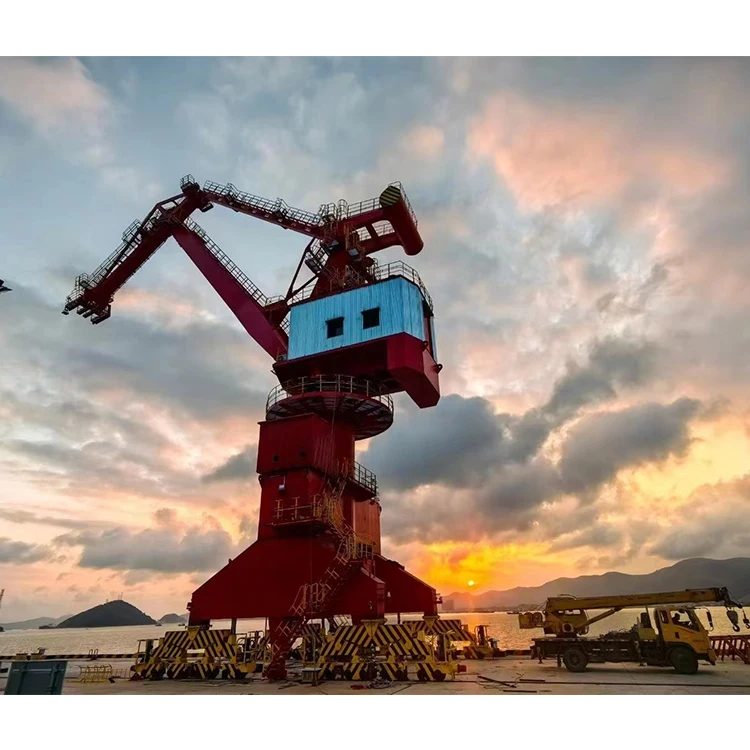 China professional supplier 60ton portal crane 80 ton 120 ton dock pedestal harbour crane for sale