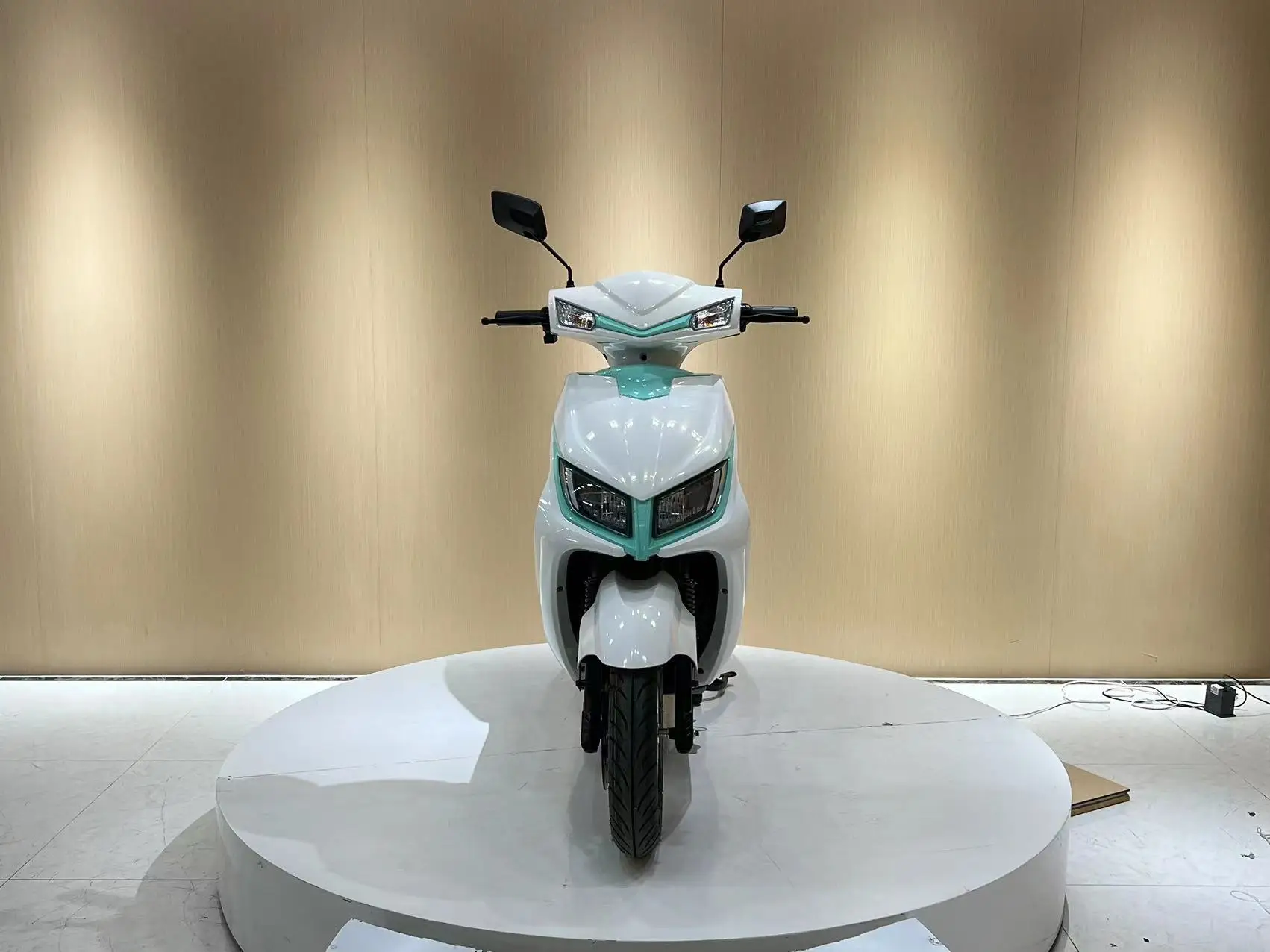 VIMODE 2023 new trend 800W 1000W 1200W electric moped with pedals long range electric motorcycle