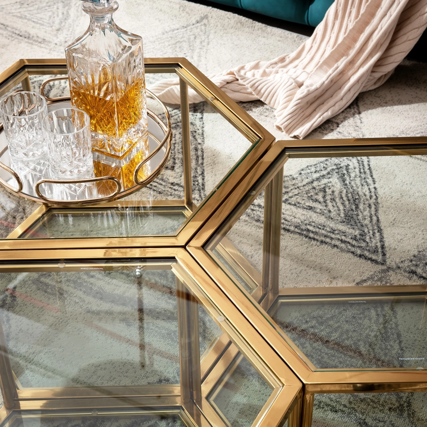 2023 Новый стиль из нержавеющей стали золотой журнальный столик для гостиной стеклянный центральный стол набор современной домашней мебели горячей продажи