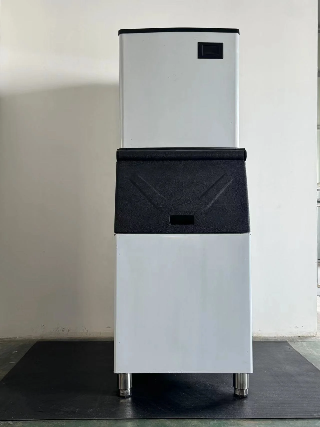 Energy Saving 1250W 300KG/24h Ice Maker Commercial Cube Stainless Steel Ice Maker Commercial  Ice Maker Machine Price