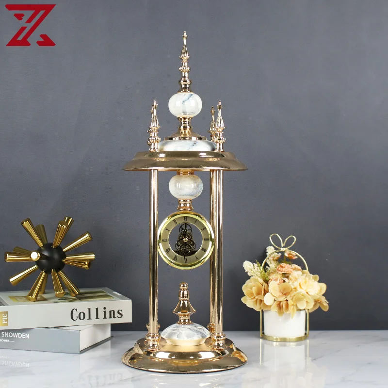 New Design Retro Home Decoration Metal Tea Lights Candle Holder Ceramics Desk Clock Set For Furnishings Crafts