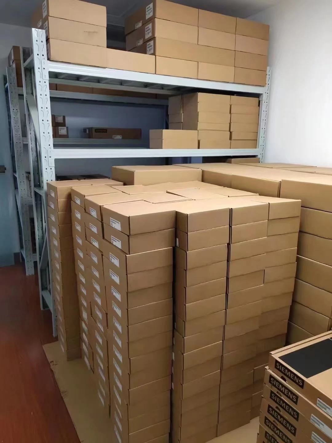 Wincc system software 6AV6381-2BE07-5AX0 6AV6381-2BE07-5AX0 running software