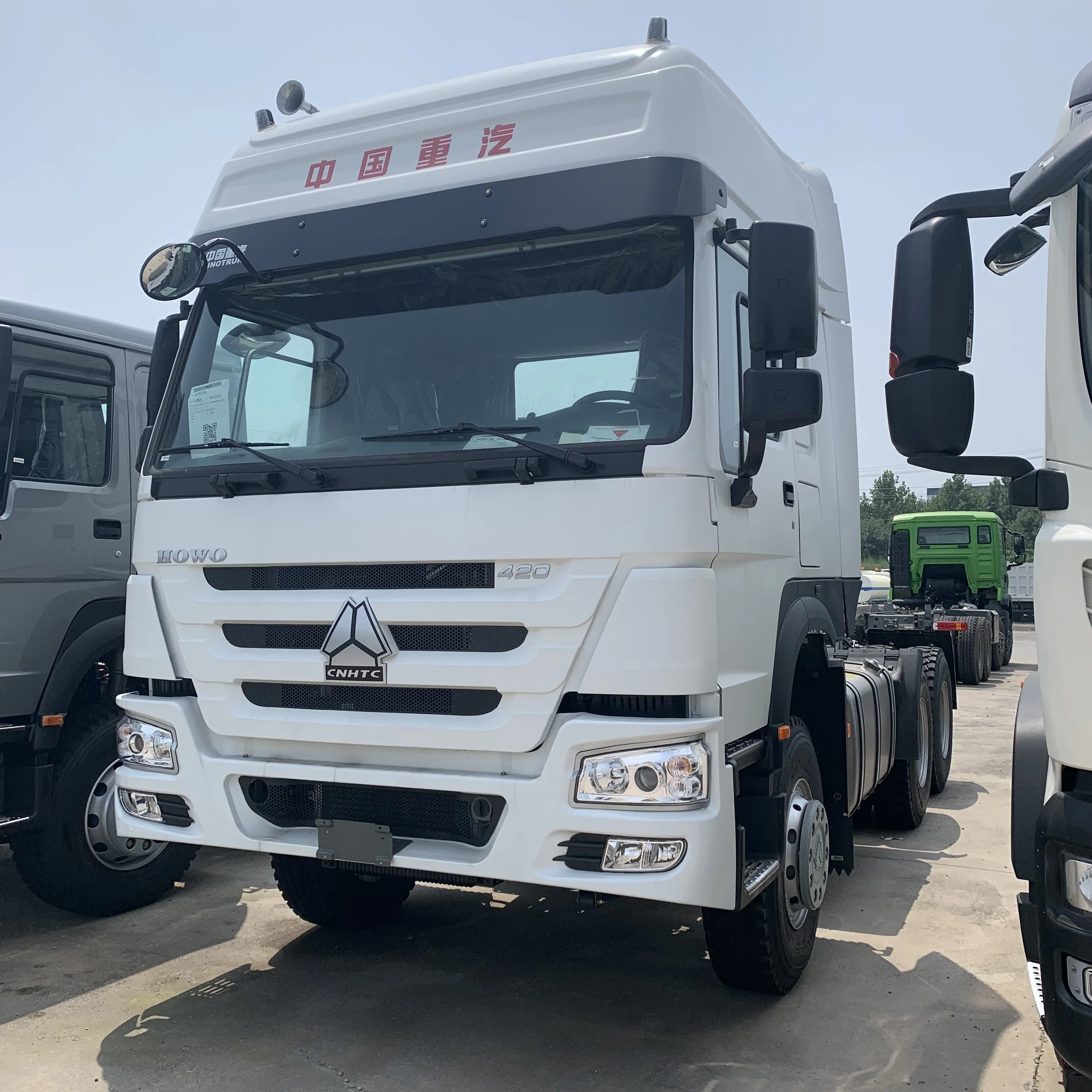 Hot sale Sinotruk Howo tractor truck 6*4 371hp Euro2 Prime Mover for Africa