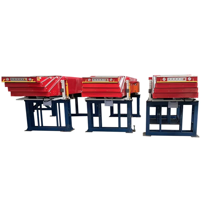 Universal wheeled conveyor with movable telescopic boom