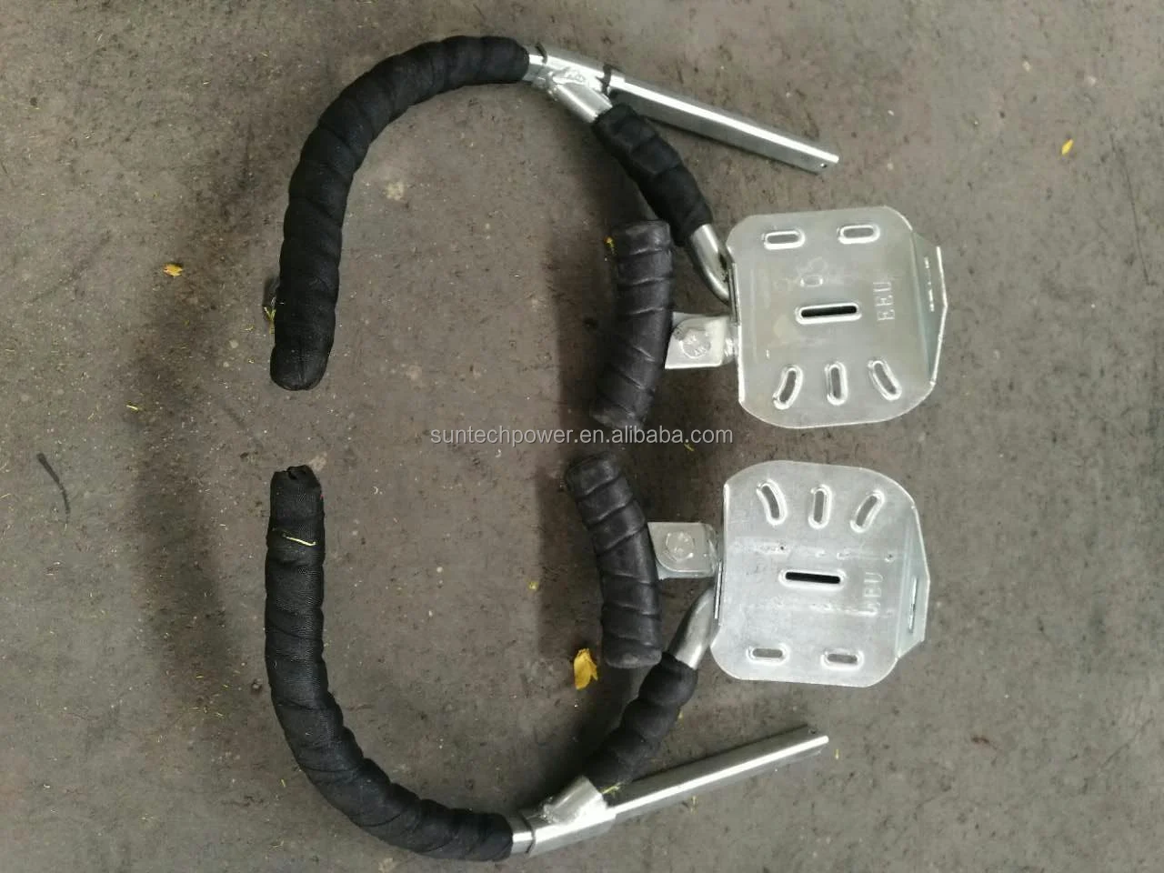 Steel and Iron Safety Tools for Construction Concrete Pole Climbing Grapplers with Wooden Application