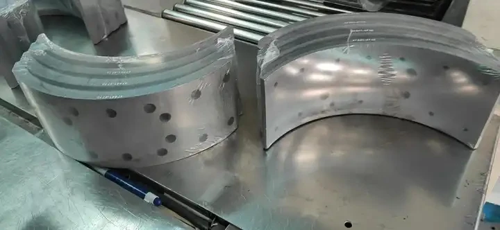 47441-4710 brake lining made at China leading factory for trucks, trailers.