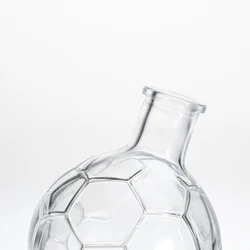 Custom  whiskey liquor/alcohol/spirit glass bottle 500ml alcohol glass bottle