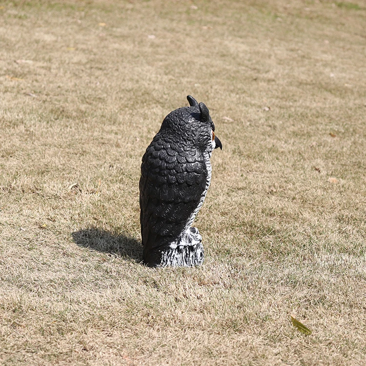Large plastic Bird Pigeon Crow Control Scarer Rotating Head Owl Decoy
