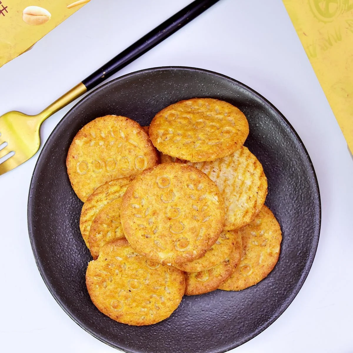 High Dietary Fiber Sugar-free Original Avocado Flavor Oatmeal Biscuits Multigrain Cookies Exotic Snacks 240g