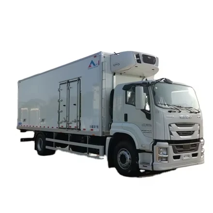 Isuzu 7 Meter 8 Length Refrigerated Cargo Truck Special for Fresh Food Distribution