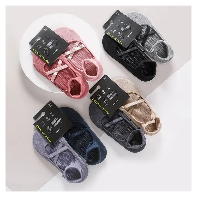 wholesale gym women pilates socks custom logo anti slip grip socks sports yoga socks