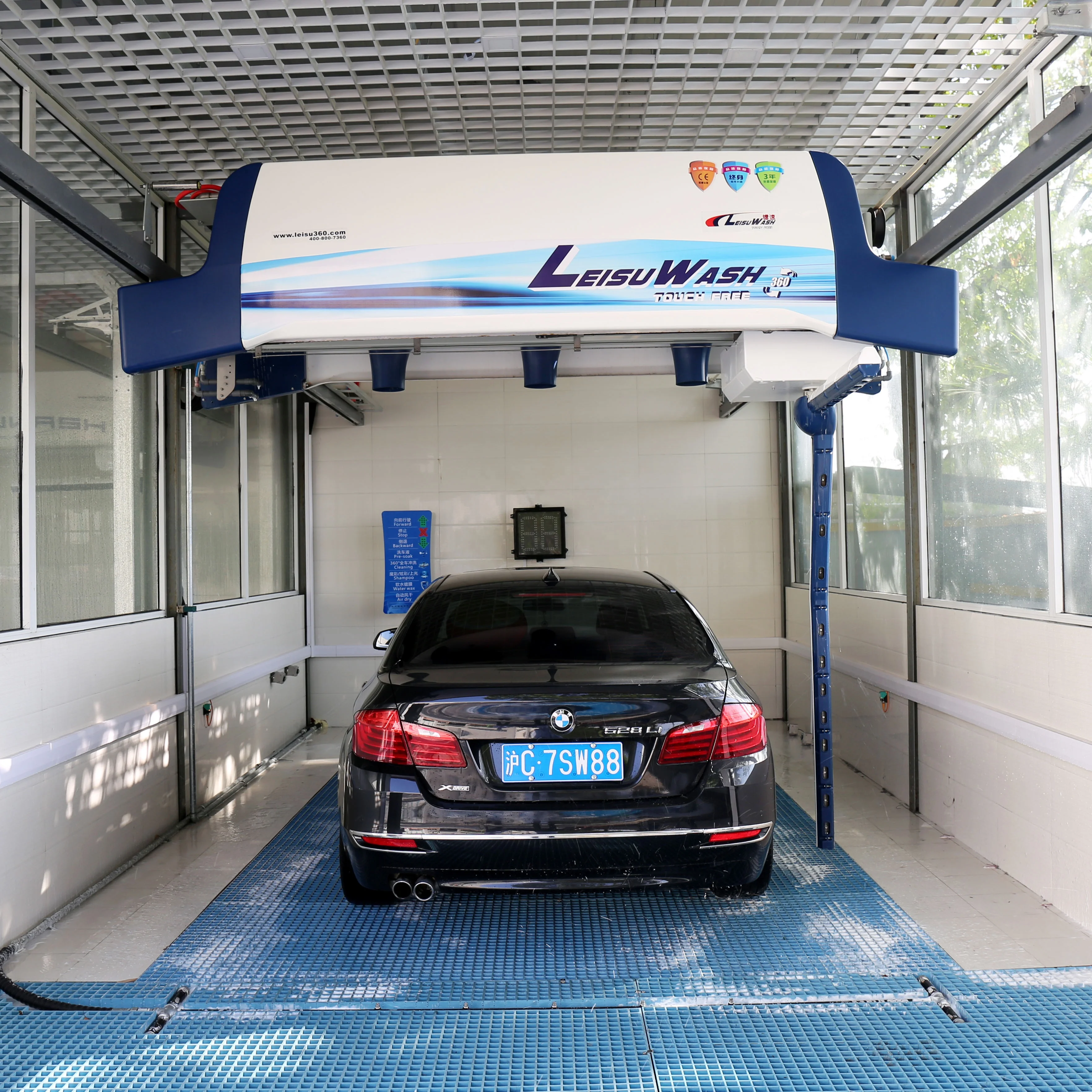 Аппарат для мытья автомобилей laserwash 360 plus