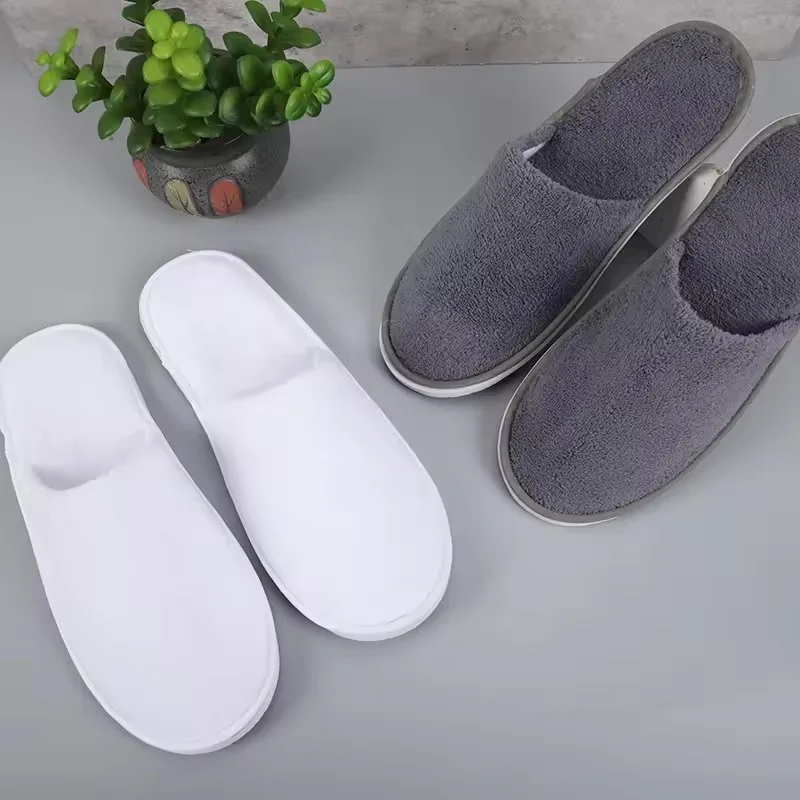 Customized Logo High-End Hotel Slippers Coral Fleece Open Toe Design with Eco-Friendly Cotton Linen EVA Sole for Guests Room