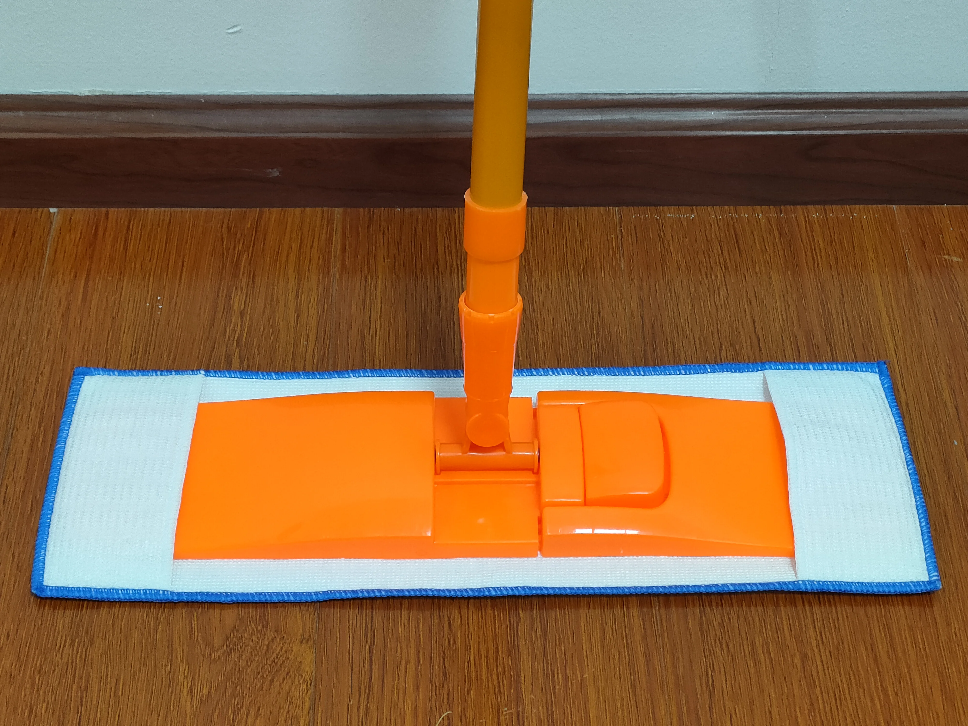 Super Absorption Disposable Microfiber Replacement Flat Floor Cleaning Mop Pads With Pocket