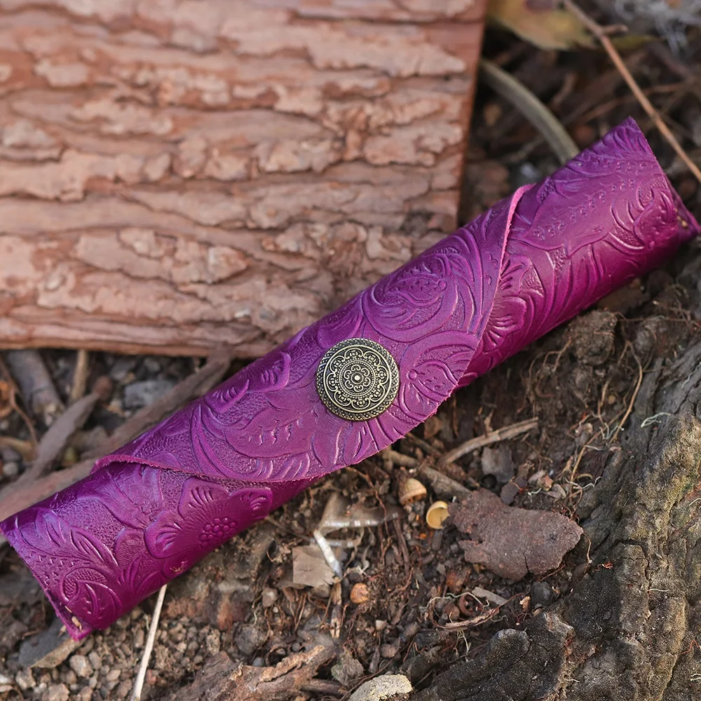 Valentine gifts 2020 oil leather patterns roll up pen case  pencil organizer for men and women