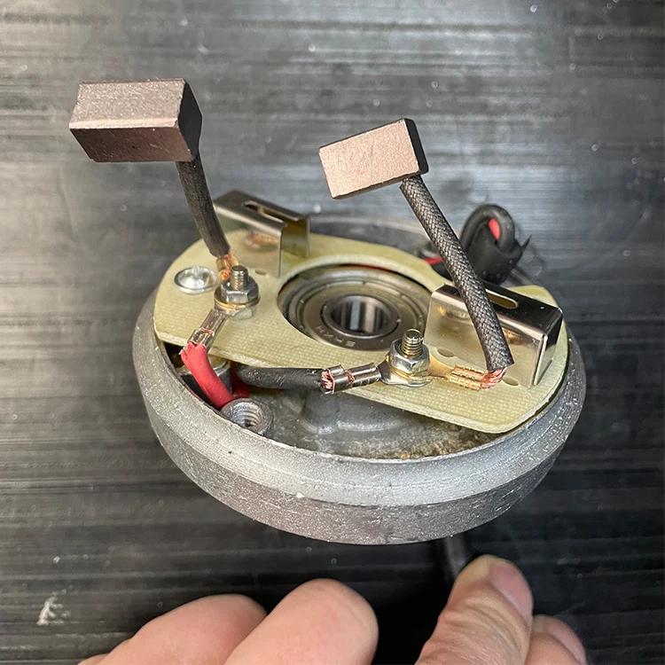 High precision bearings Stainless steel strainer submersible brush 48V water solar dc pump