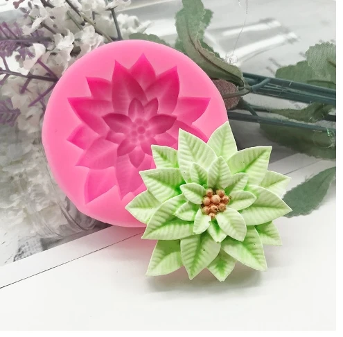 Christmas holly leaf fruit shaped silicone mold, handmade sugar flipping chocolate biscuit cake mold decoration
