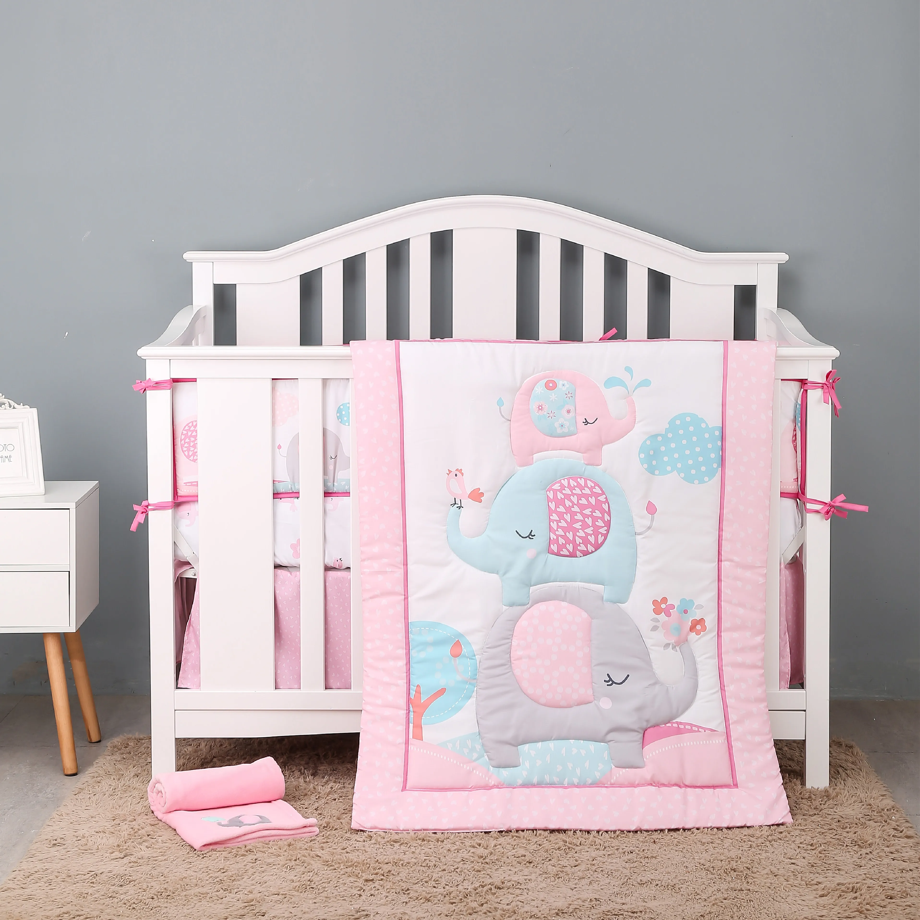 
Hot selling dinosaur cartoon cute new born baby bed sheet set quilt crib bedding set baby 