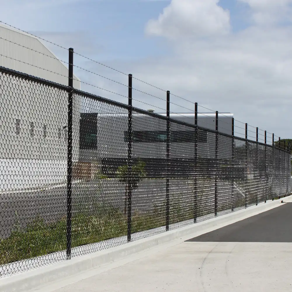 china factory 8 foot Galvanized chain link mesh for fencing in rolls hurricane fence