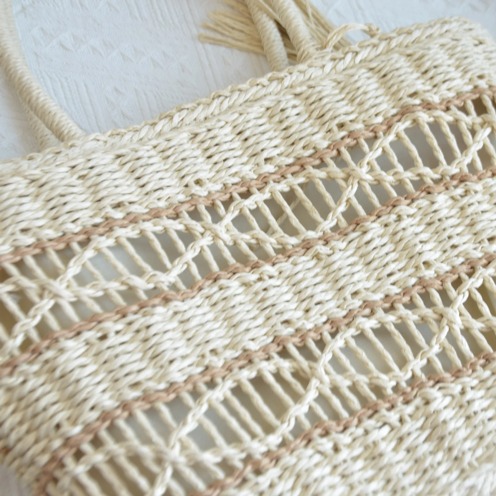 Custom Logo Large Mesh Paper Straw Bucket Basket Tote Clutch Beach Bag Straw Shopper Bag