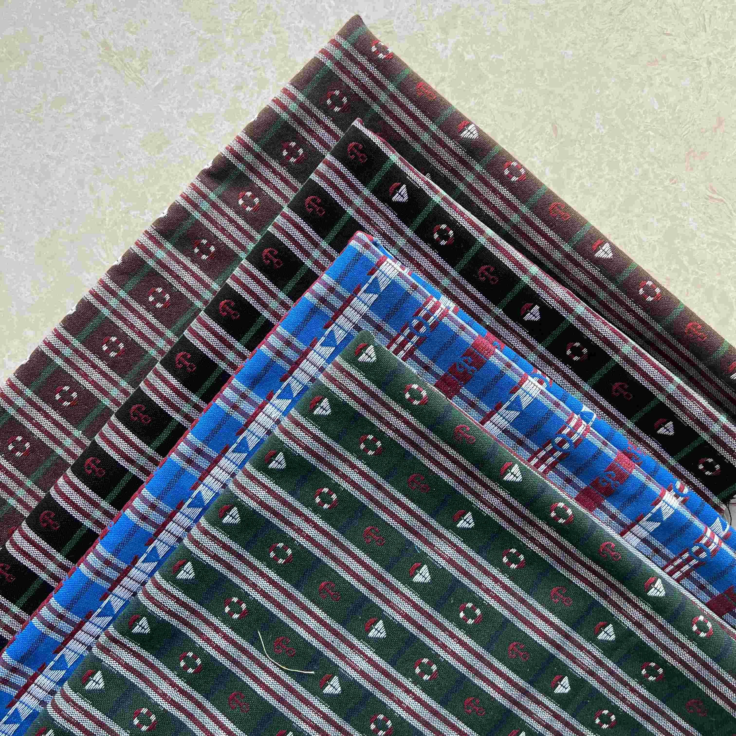 Fashion wholesale price British style stripe woven jacquard blend 60 polyester 40 cotton fabric for clothing