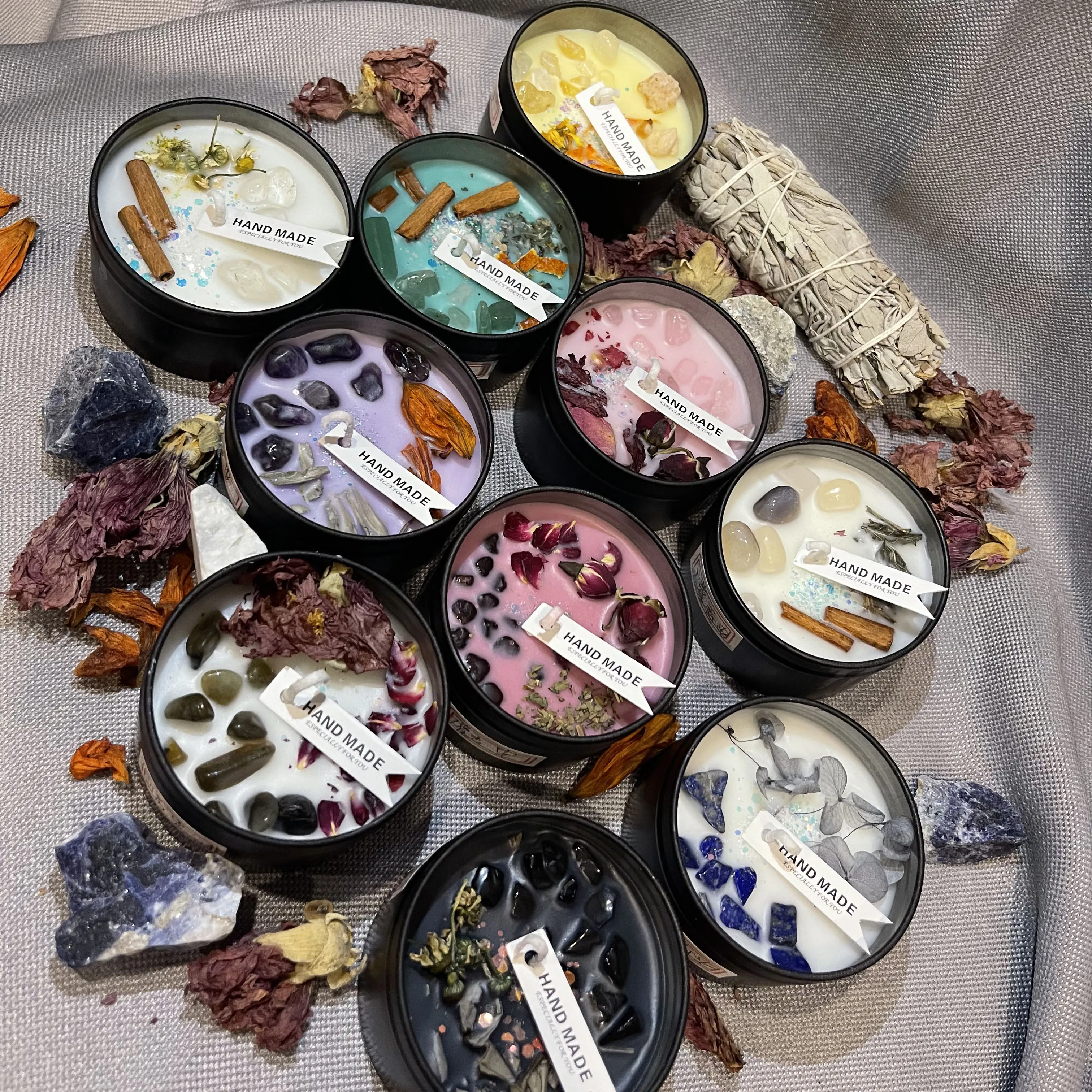 Low MOQ handmade scented soy wax tarot spiritual healing tin unique crystal candles with crystals