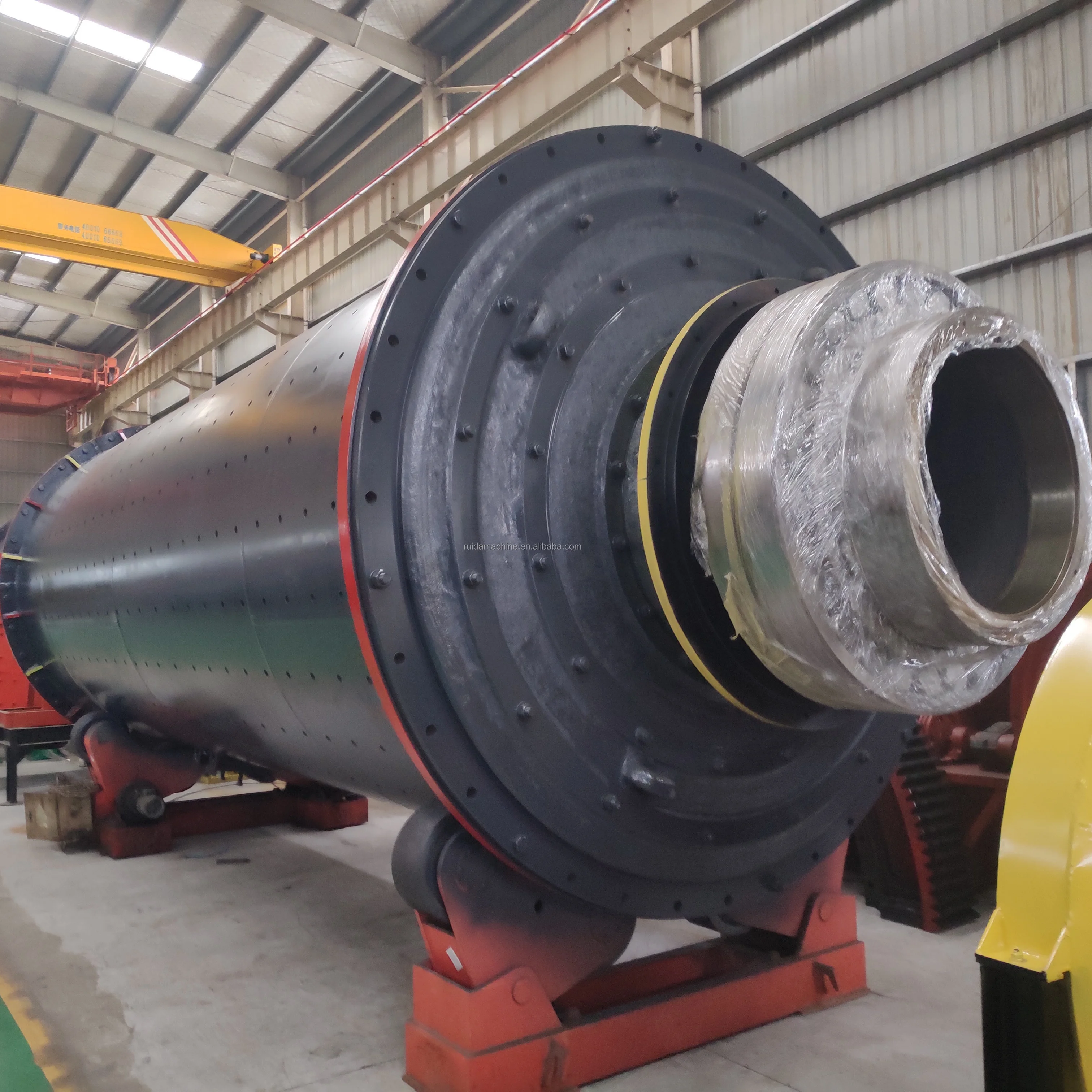Factory Price Continuous Feed Planetary Ball Mill For Crushing Dolomite Silica Sand Copper Gold Ore