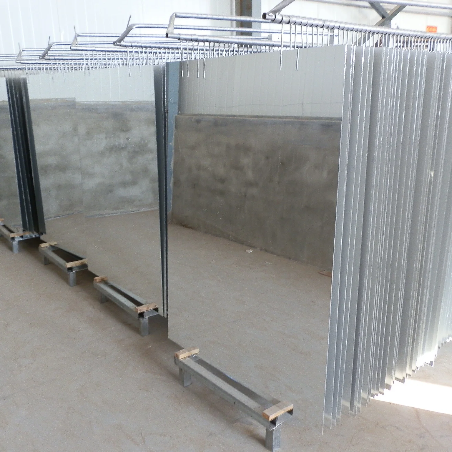 
Wholesale 1.0mm Aluminum Mirror Glass Sheet 