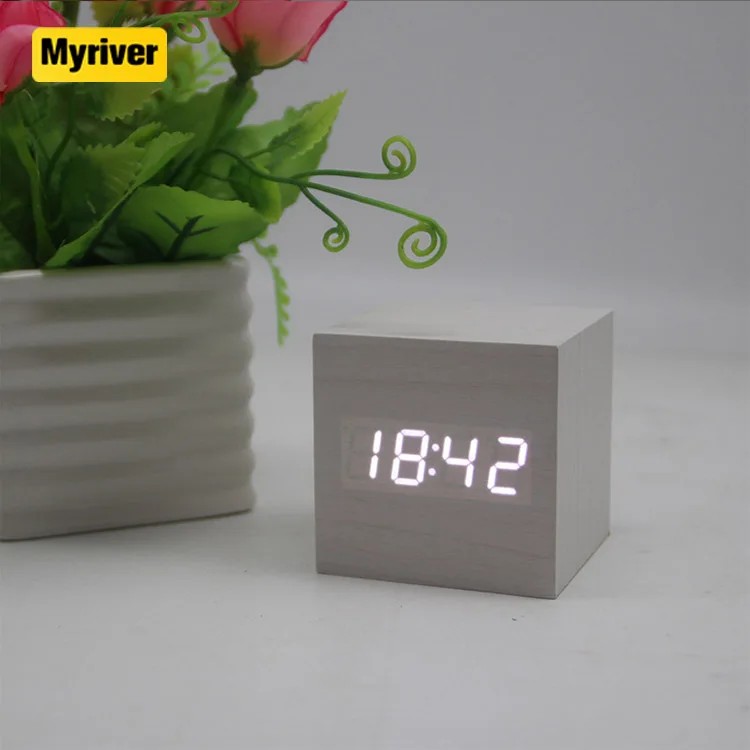 Myriver Wood Digital Alarm Clock Led Time Display Cube Clocks With Usb For Bedroom Desk Office Desk Decoration