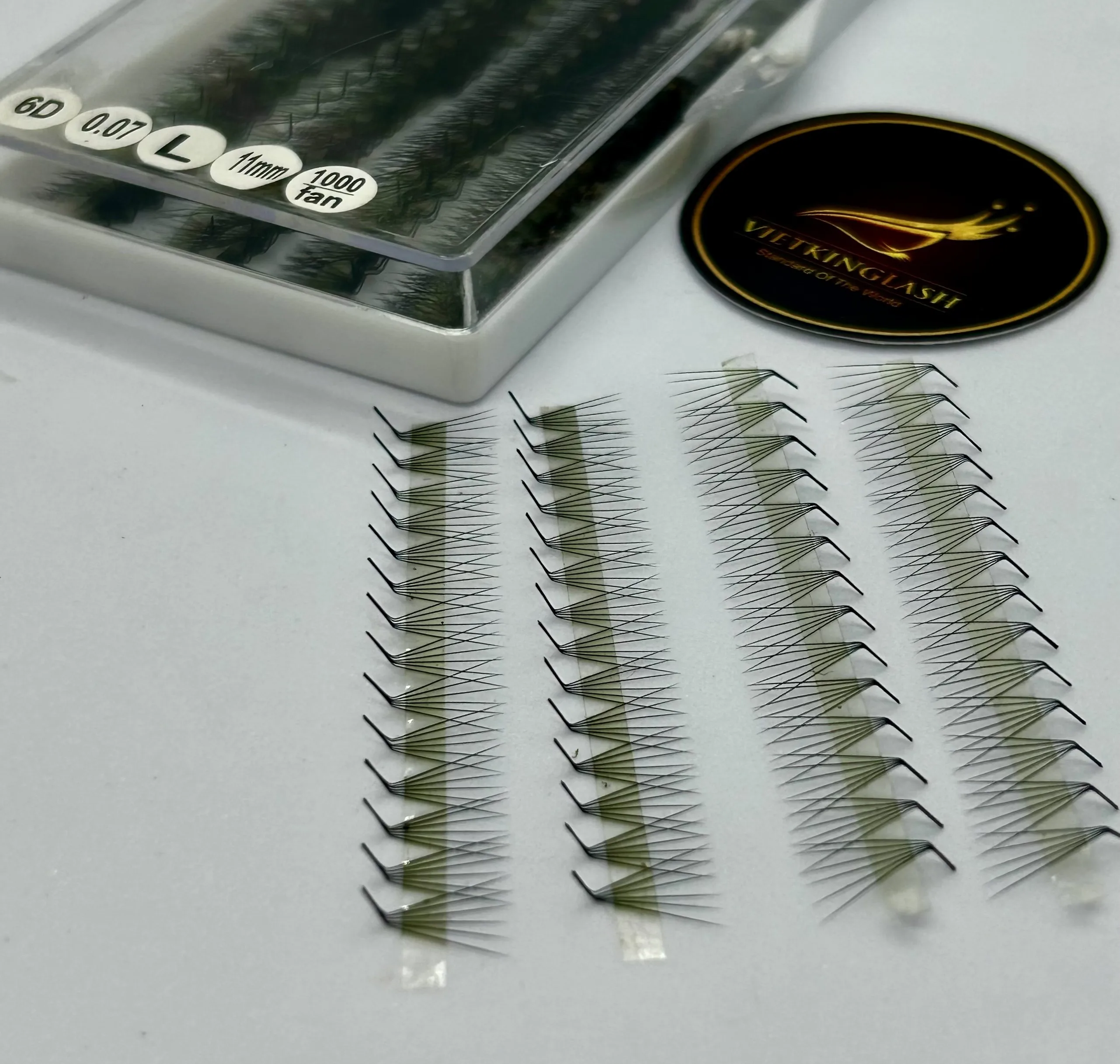 Premium Supplies 2024 Best Selling Diy Accessories Hand Made Russian Pro Individual Premade Volume Lash Fan Eyelash Extensions