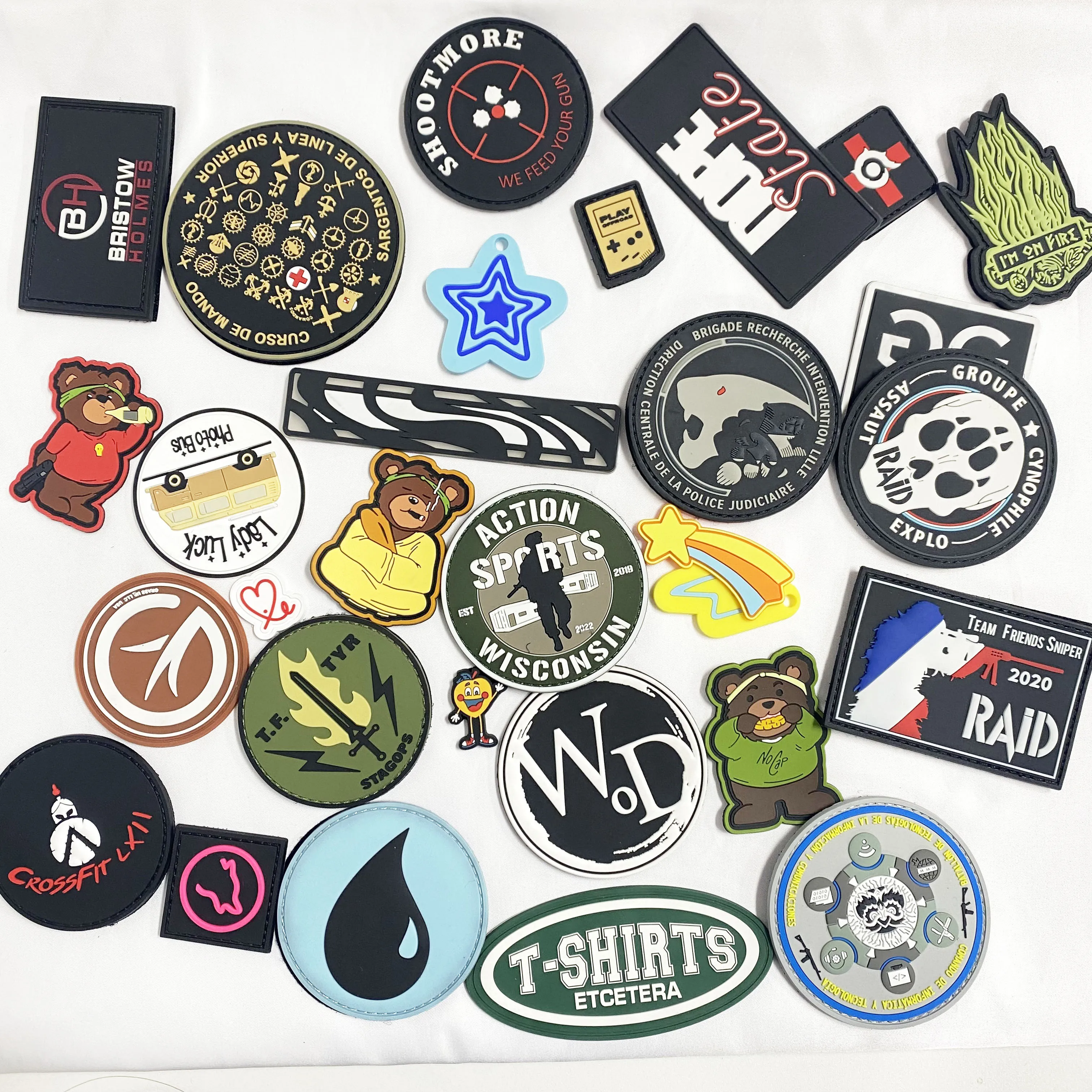 Hot Wholesale Custom PVC Garment 3D  Embossed Brand Logo Soft Plastic PVC Silicone Rubber Labels Patch Badge