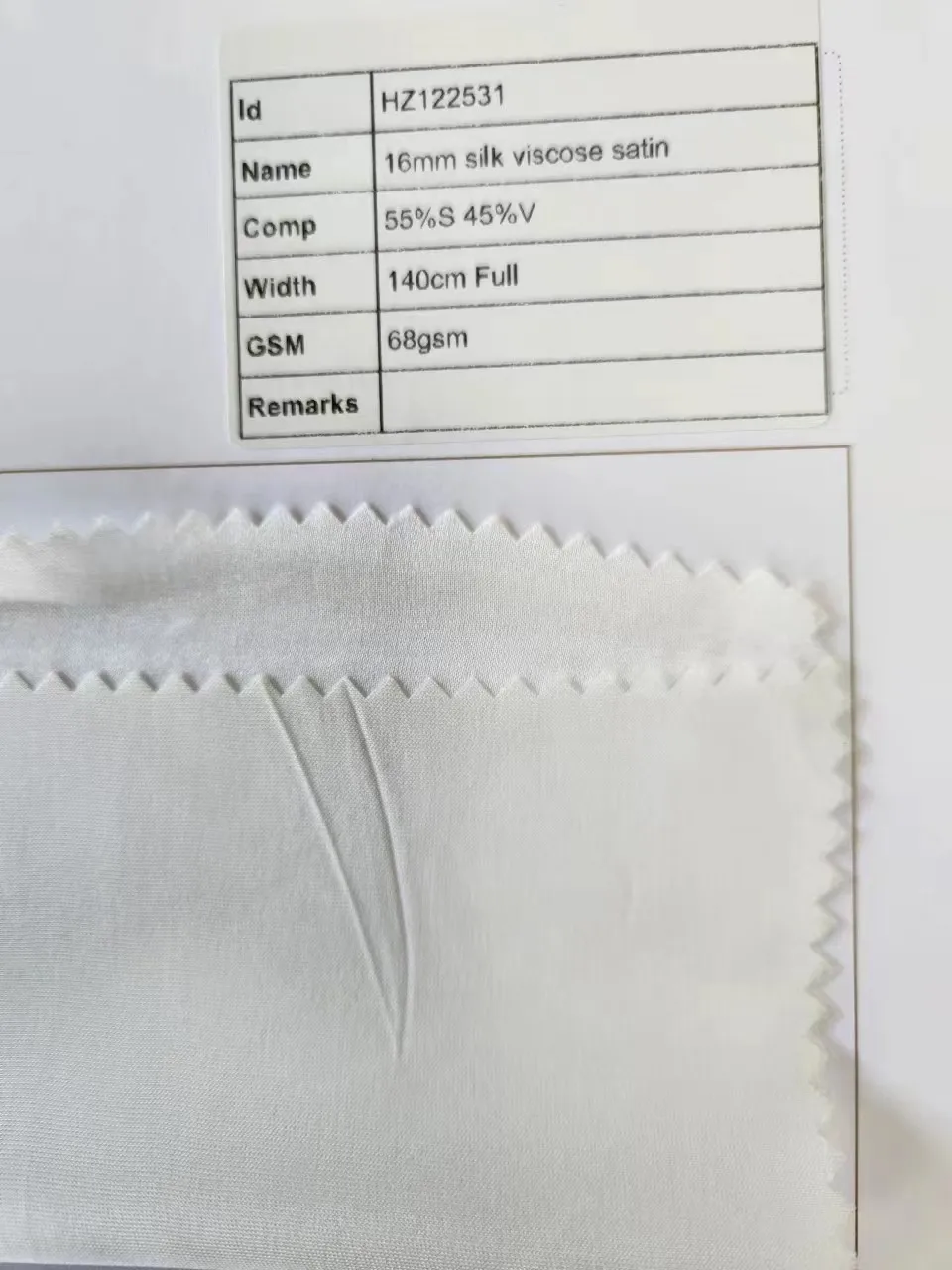 16mm 55% silk 45% viscose charmeuse satin fabric for luxury dress