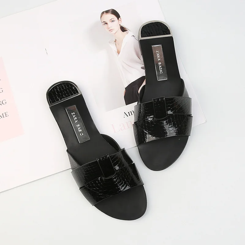 Шлепанцы с плоской подошвой в европейском и американском стиле и с открытым носком, повседневные женские летние шлепанцы, однотонные текстурные сандалии