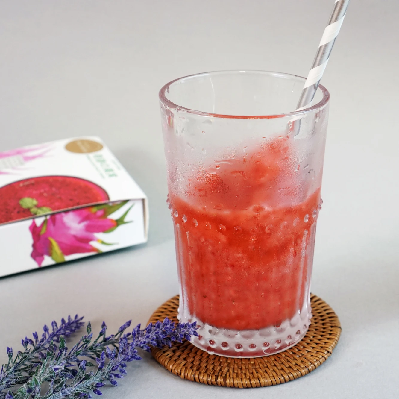 
Omega Drink - Dragonfruit with Chia Seeds High in Fibre and Omega 