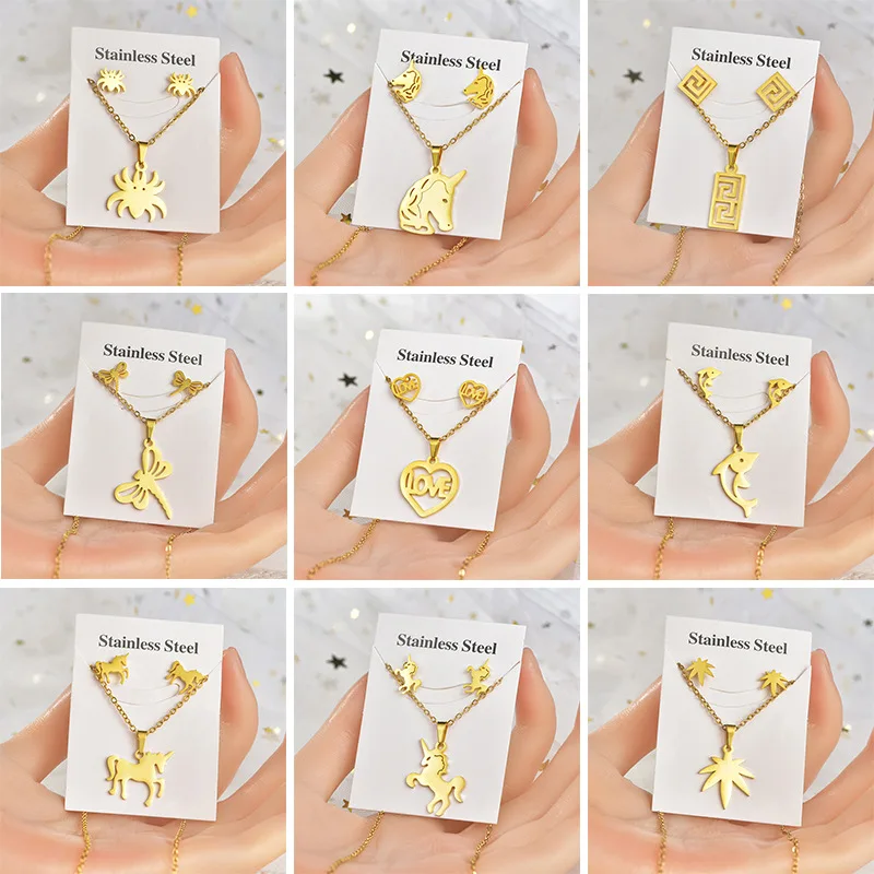 Wholesale Cheap fine Gold Plated Star Heart Butterfly Pendant Jewelry Set Three-Pieces Stainless Steel Necklace And Earrings Set