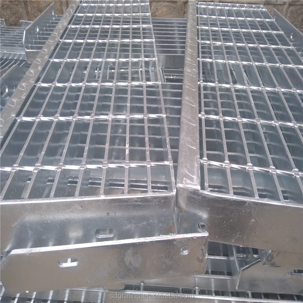 Aluminum Manhole Step/Aluminum Stair Treads/Anti-slip Stair with Nosing plate