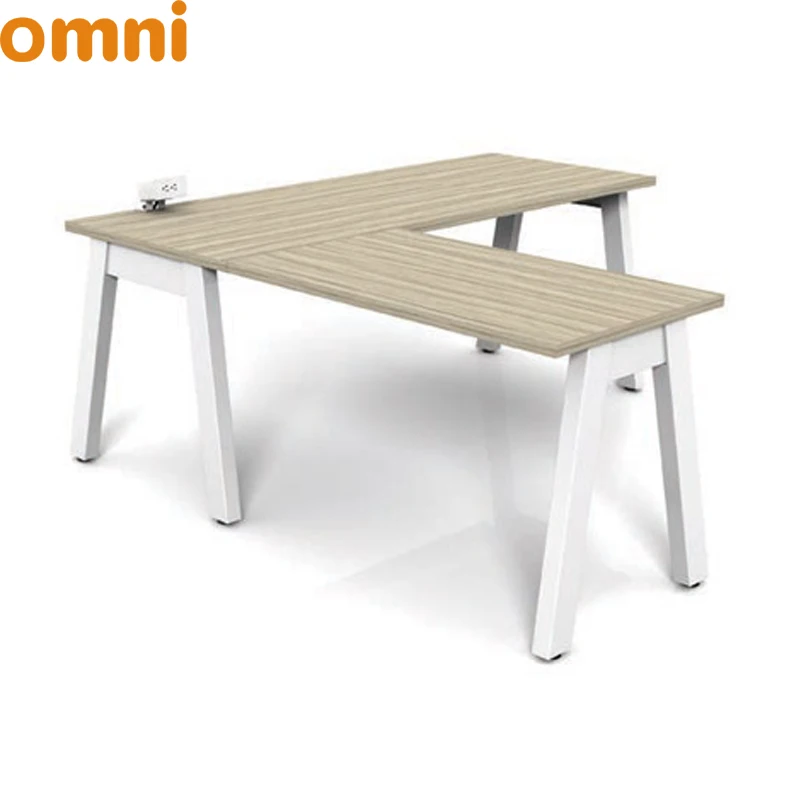 Cheap Modern Simple wind metal frame office furniture desk executive L shaped office desk