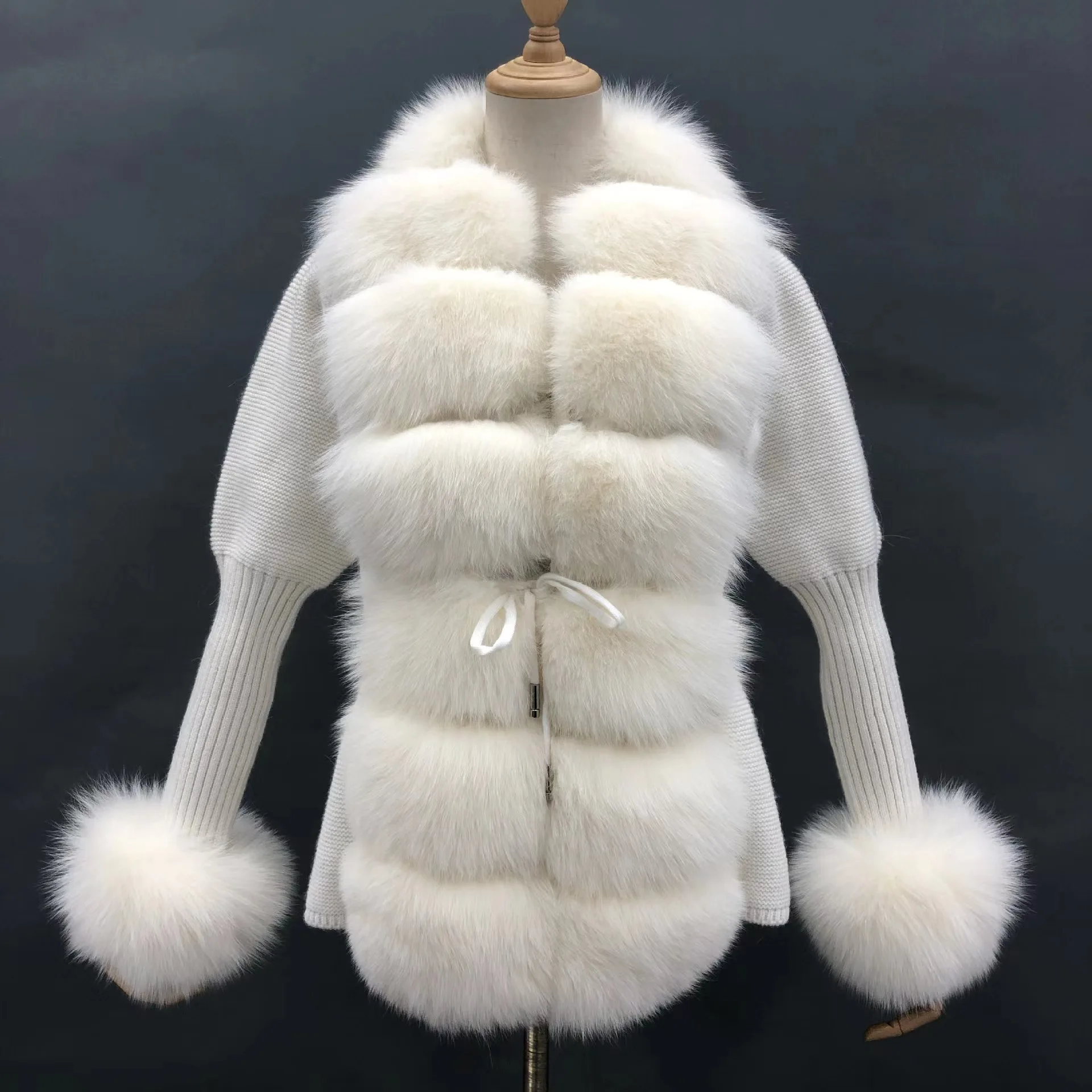 Ladies Slim2022 Fleece Winter Short Fox Fur Coat Warm Wool Puff Sleeve Jacket Knitted Real Fur Sweater Cardigan For Women