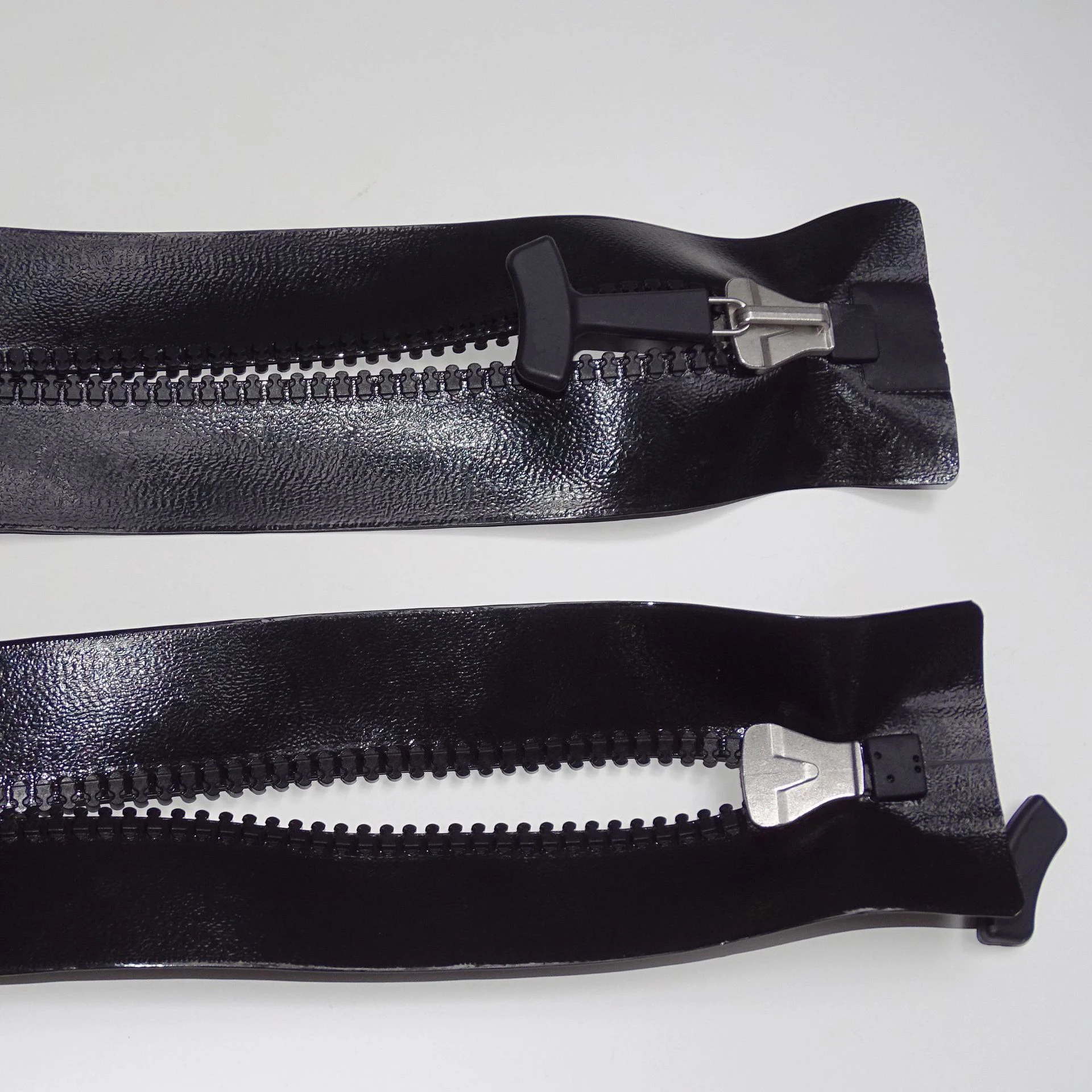 Factory Custom 5# 8# #10 Airtight Waterproof Resin PVC Zipper Strong Black Blue Waterproof TPU Airtight zipper