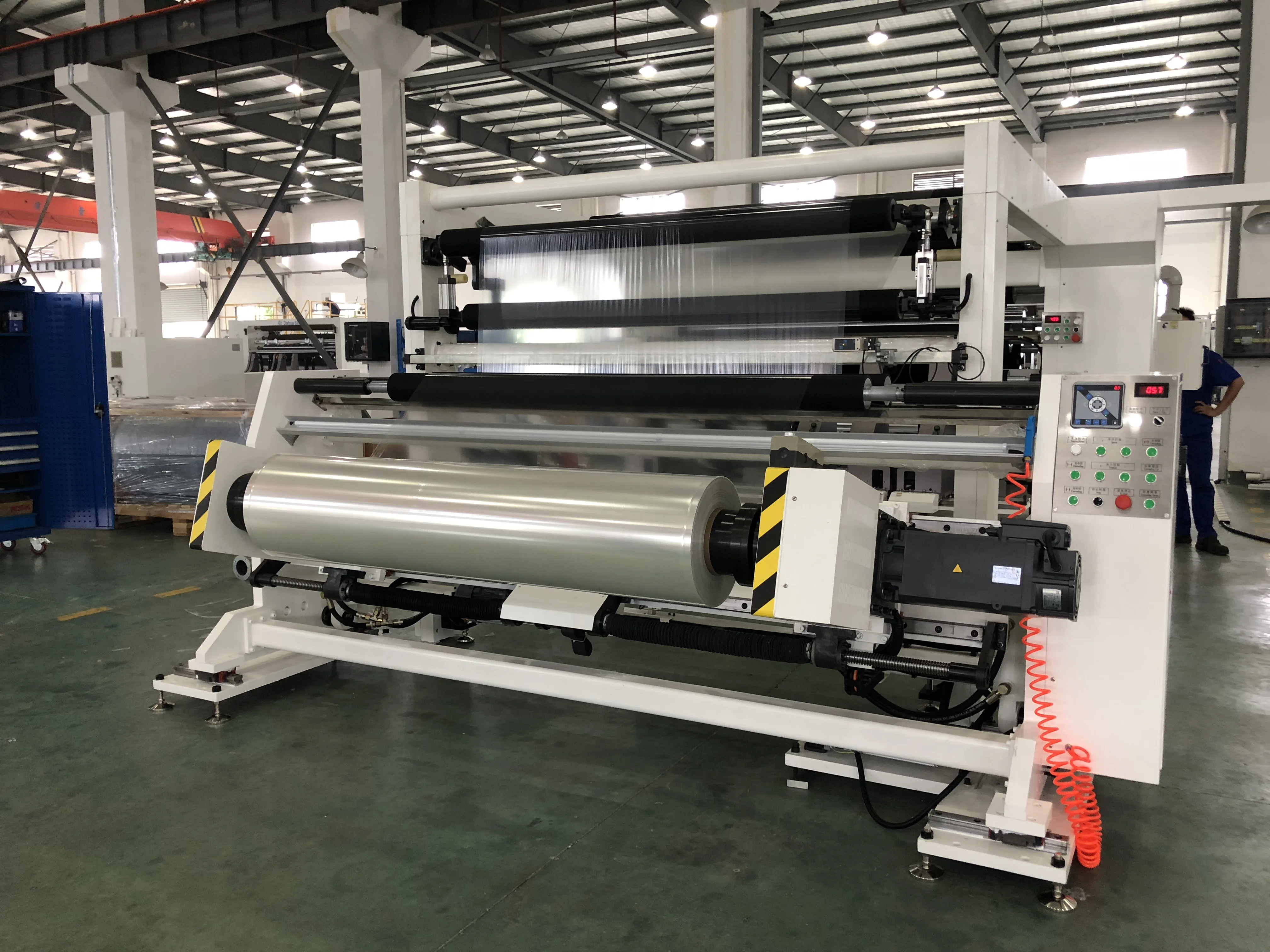 
Dahua slitter 1.0 version PET/VMPET silicone coating/PVC/ PE plastic packing film BOPP slitter machine 