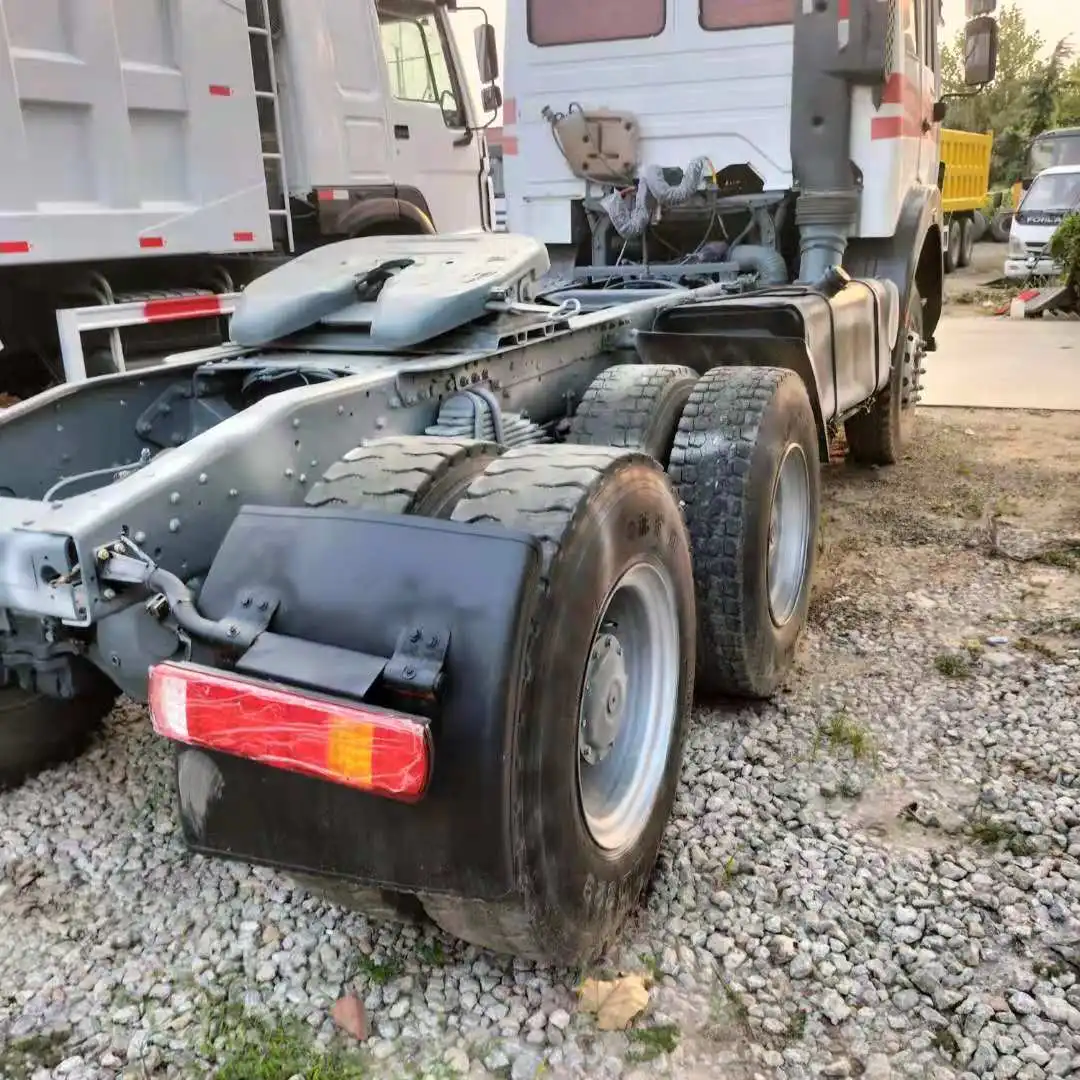 Heavy Duty Second Hand Beiben 6X4 Truck Head Used Beiben Tractor Trucks For Sale
