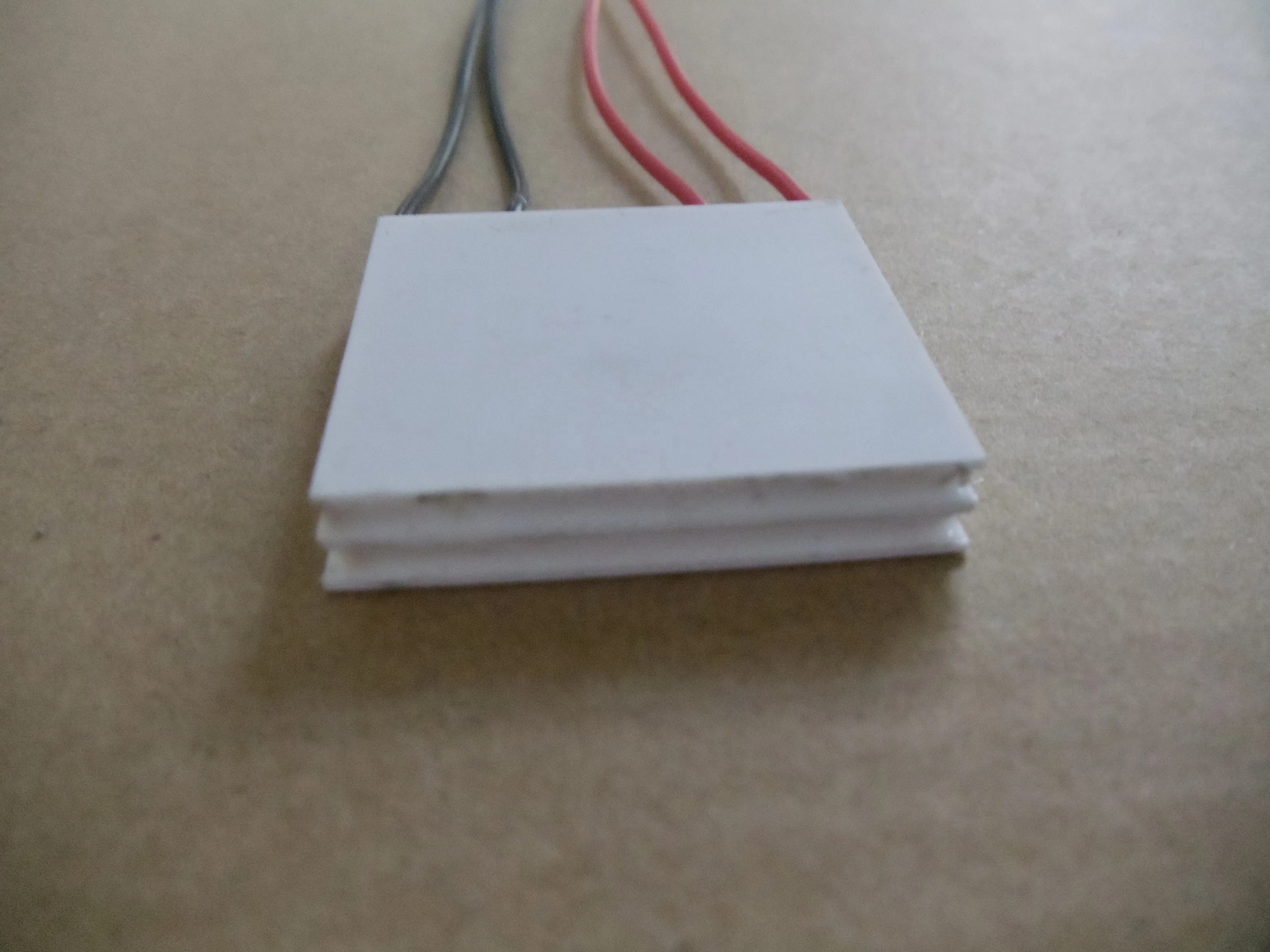 High Quality Thermoelectric Power Generation Module New Product High Power TEC1-04912 5.78V 25*25*3.1mm cooling  control module