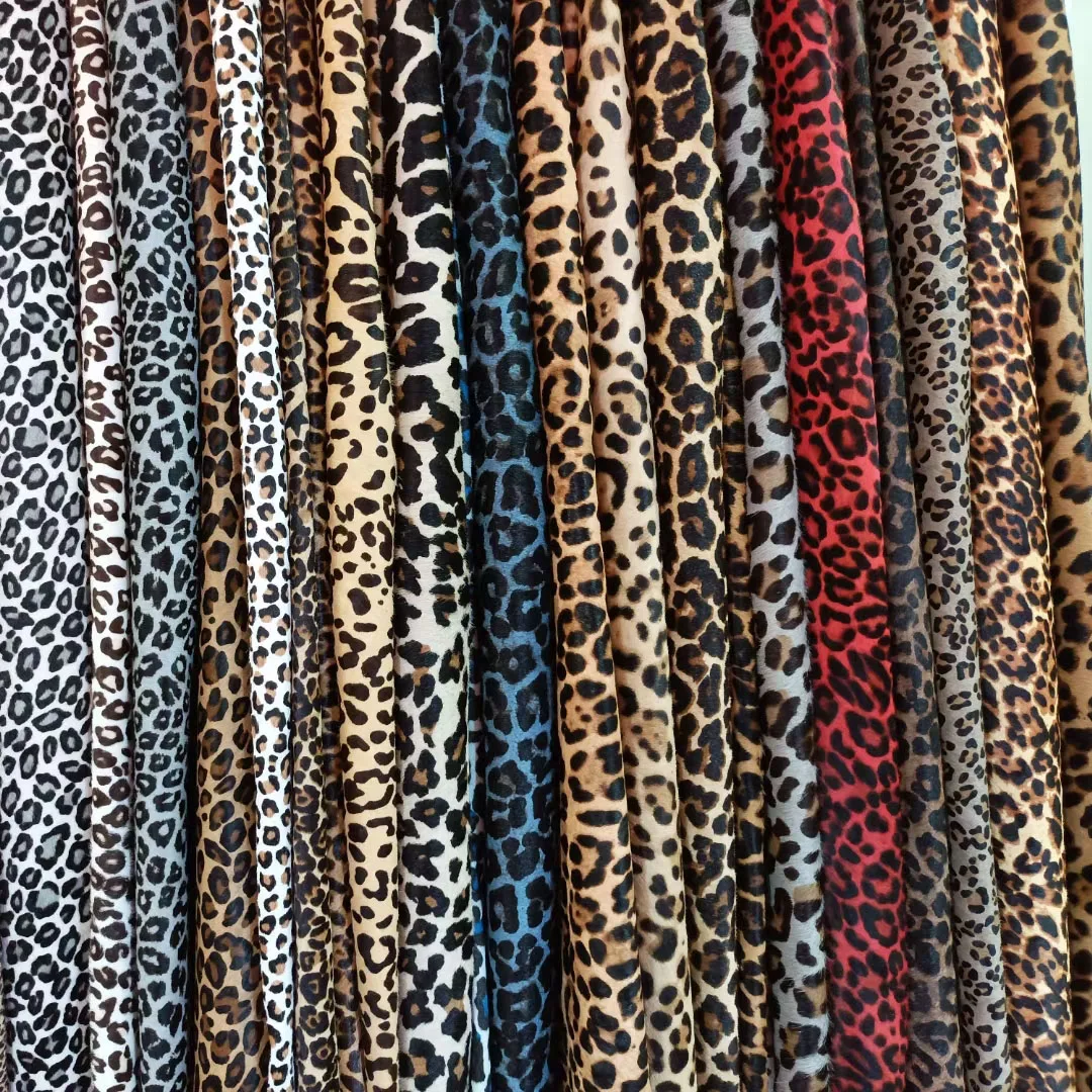 Custom animal pattern real hide cow leather leopard print on cowhide with hairs for shoes handbags belts