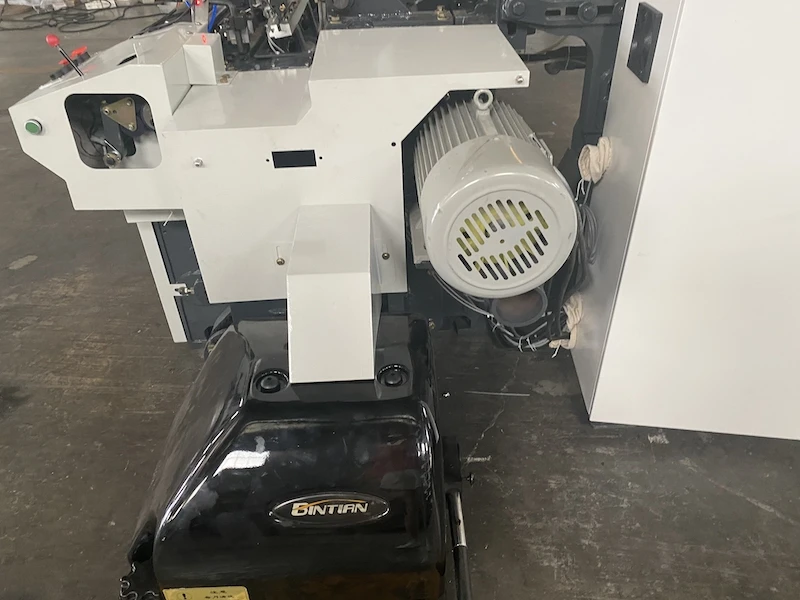 Textile Machine Air jet Loom Multi Color Fabric Weaving Loom