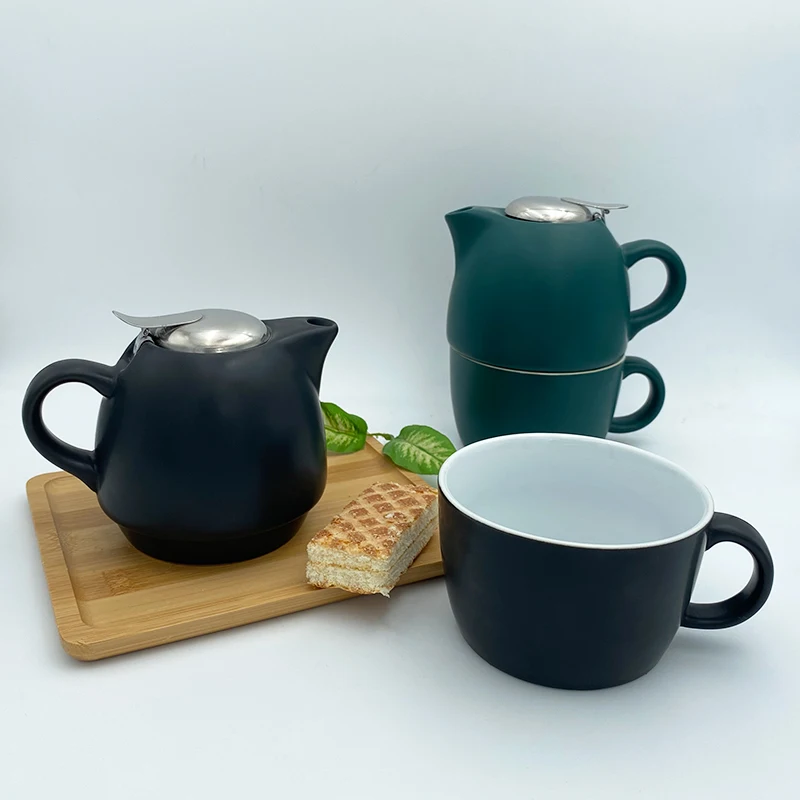 Wholesale ceramic modern reusable portable travel tea set porcelain teapot with cup for one set