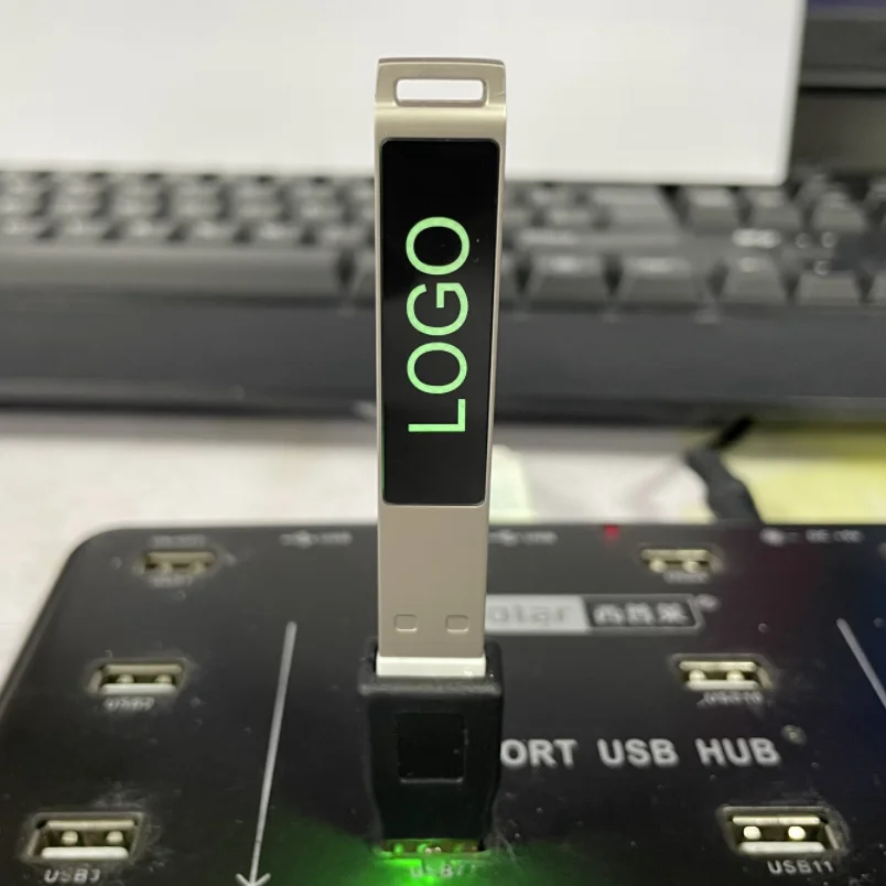 Hot selling new model USB flash disk usb 2.0 Custom OEM Logo 8gb drive pendrive 16gb 32gb wholesale Usb flash drive new arrival